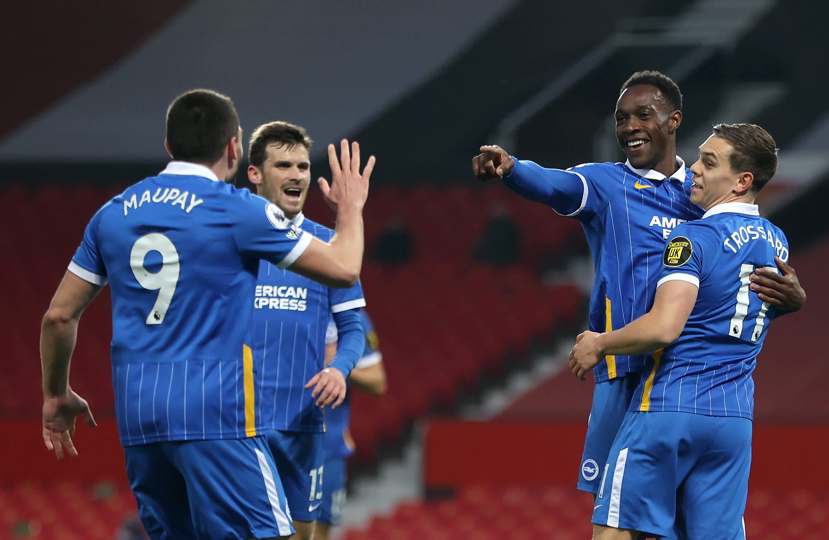 巴塞罗那球 巴塞罗那球