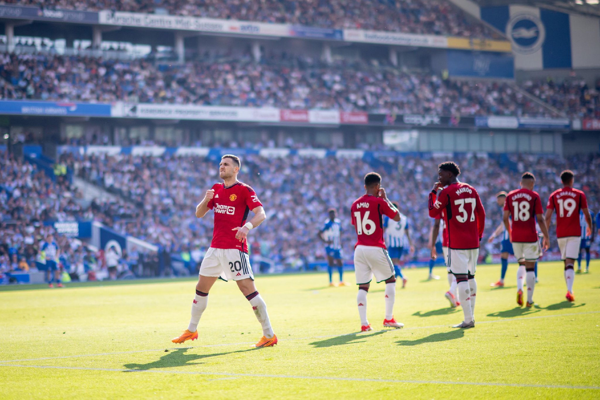 球队内部一 球队内部一